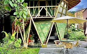 Cabaña privada Glamping via a termales